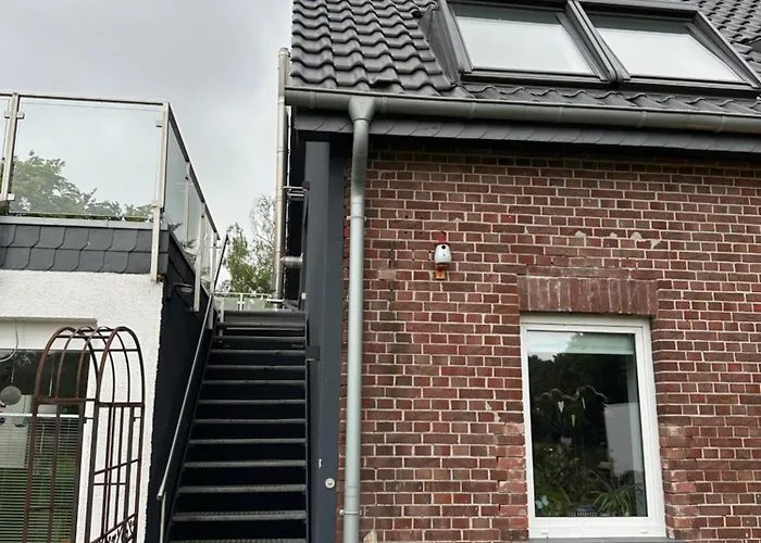 Snowdogs Lejlighed Goch